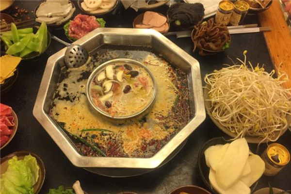 幺點子全牛油老火鍋加盟