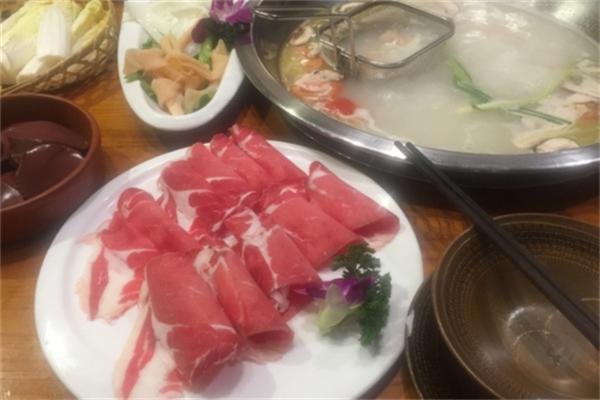 渝定誠重慶火鍋加盟