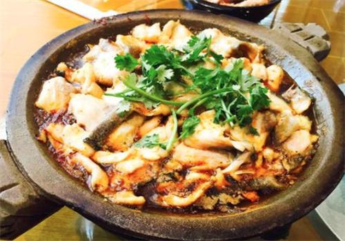 魚(yú)小慶酸菜魚(yú)米飯加盟