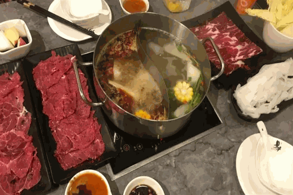 粵牛潮汕牛肉火鍋店