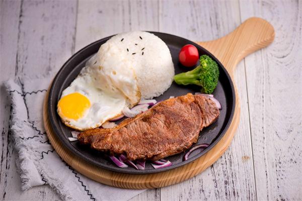米蘭意式牛排飯加盟