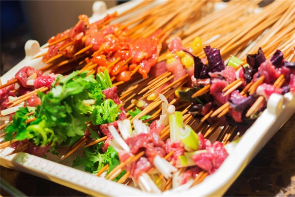 味到位串串香加盟