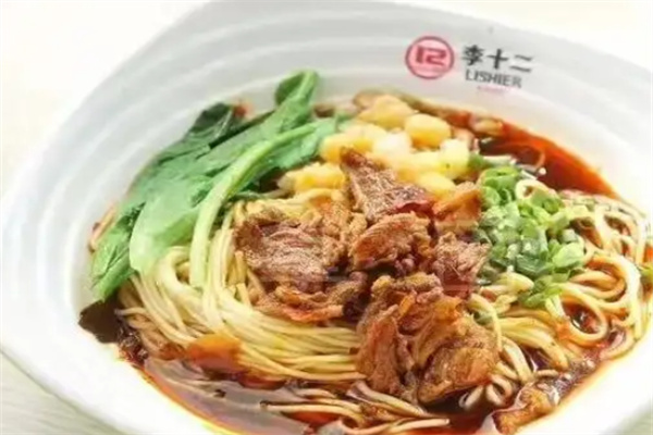 李十二中華名小吃加盟