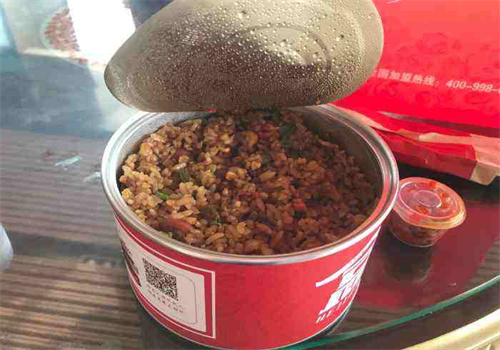 盒囧茶油炒飯加盟