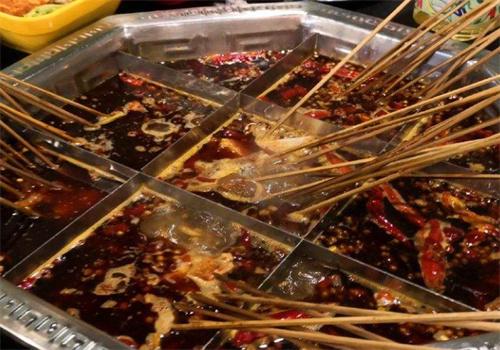 九宮格串串香加盟