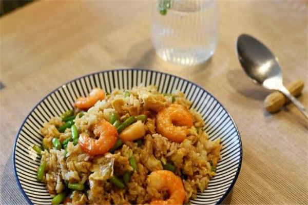 隔壁媽媽家常炒飯加盟