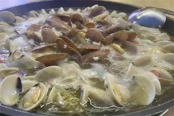 友記卜卜貝火鍋加盟
