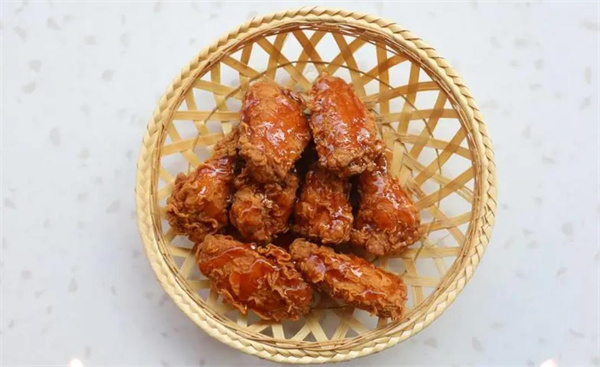 招財(cái)雞炸雞