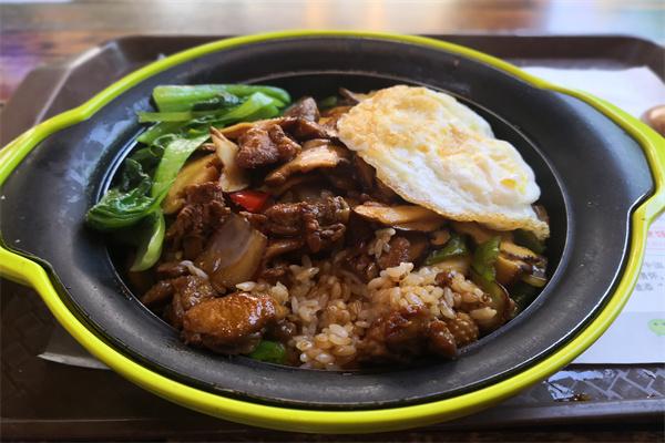 臘味煲仔飯加盟