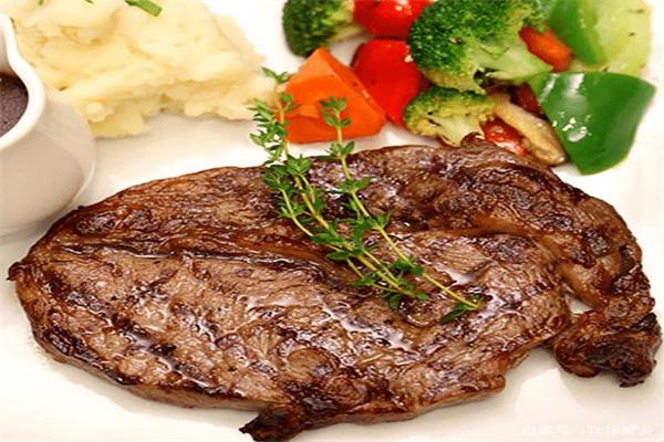 牛愛客牛排館加盟