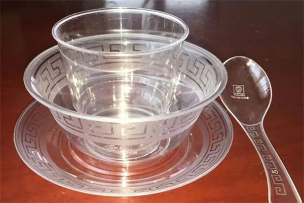 鴻澤塑業(yè)一次性餐具加盟