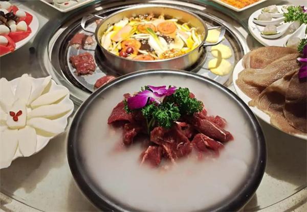 潮牛道潮汕牛肉火鍋