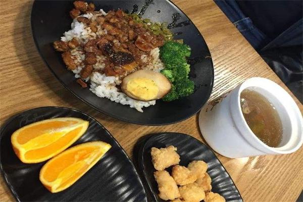飯點萌加盟