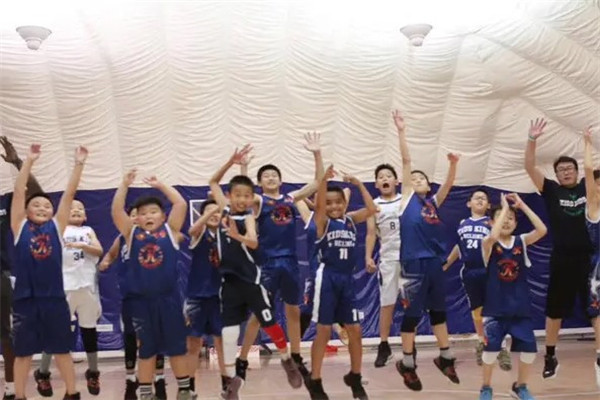 V-Camp青少年籃球培訓營加盟