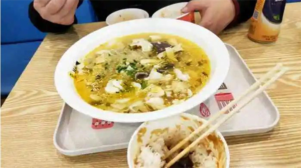 川小喵酸菜魚(yú)