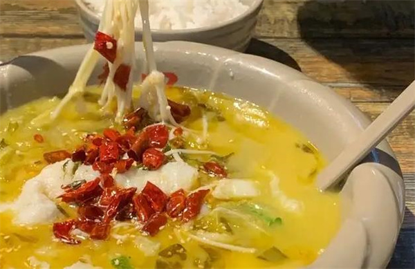 川小喵酸菜魚(yú)