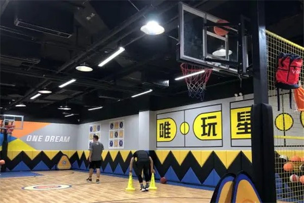 唯玩星球少兒籃球培訓(xùn)加盟