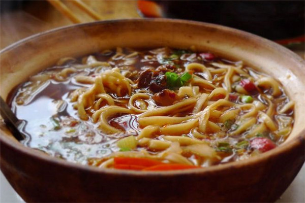 陜味情砂鍋面食加盟