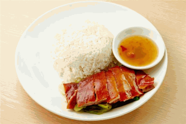 金百萬鴨腿飯