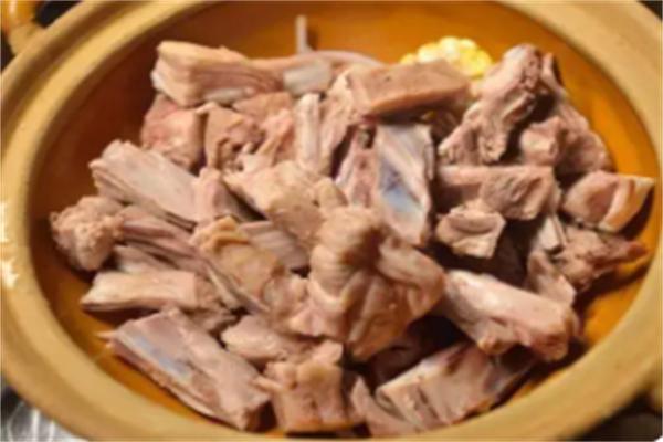 天山羊肉爐加盟