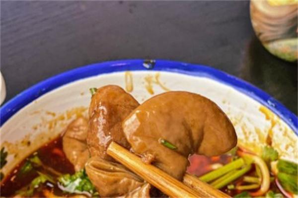 蘭婆婆肥腸老鹵面加盟