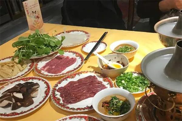 滿福樓火鍋加盟