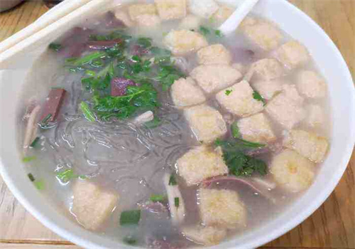 老鴨堂什錦老鴨粉絲湯加盟
