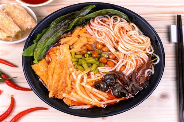 臻小螺號(hào)螺螄粉加盟