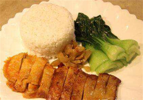 十二稻香港扒飯加盟