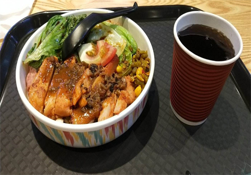 十二稻香港扒飯加盟