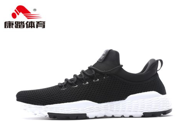 康踏運動鞋服加盟