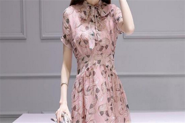 舞潤(rùn)女裝加盟