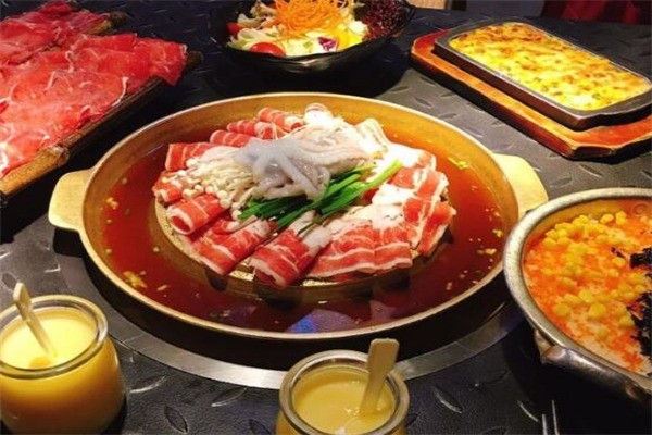 小牛牛水煎肉燒烤加盟