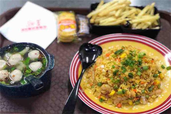 饞言道炒飯加盟