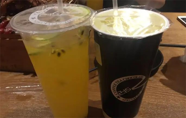 2點1刻奶茶