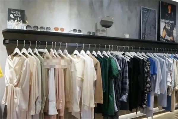 詩(shī)美服飾加盟