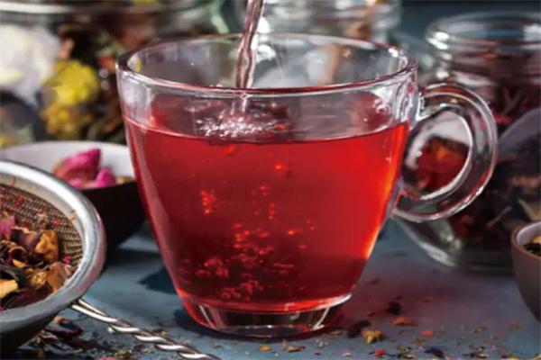 吾茶三百兩飲品加盟