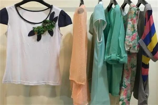 車(chē)源行服飾