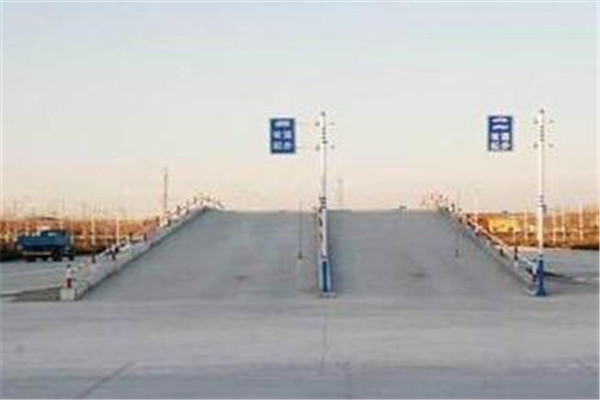 通達駕校