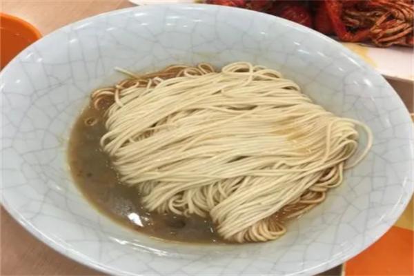 莊氏隆興面館加盟