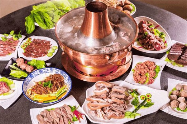 與魚(yú)火鍋加盟