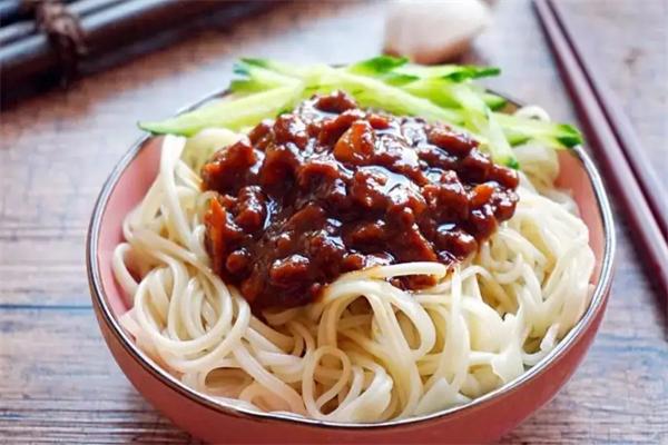 炸王炸醬面加盟