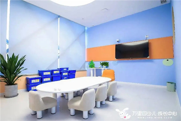 萬(wàn)里目?jī)和砷L(zhǎng)中心加盟