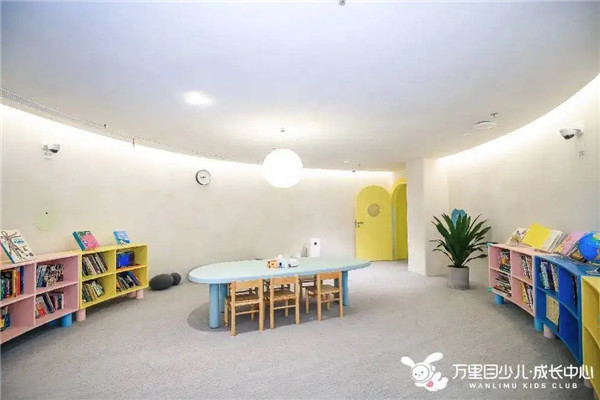 萬(wàn)里目?jī)和砷L(zhǎng)中心加盟
