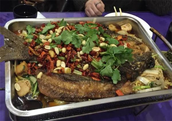 苗韻竹蓀鵝餐飲