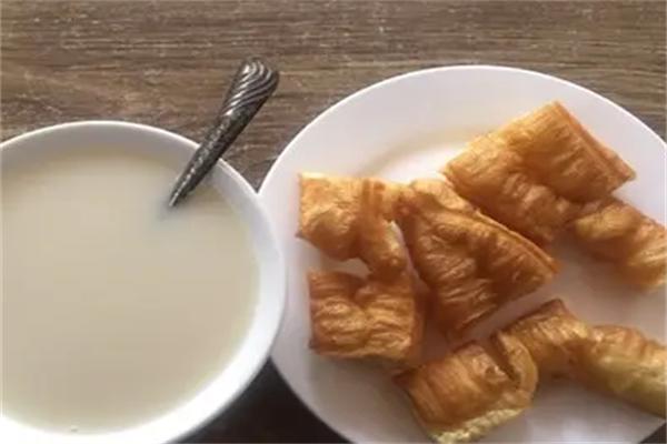 阿文豆?jié){油條店加盟