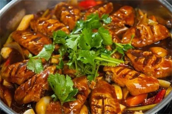 同盛煌燜鍋