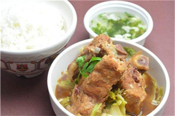 五常米排骨米飯加盟