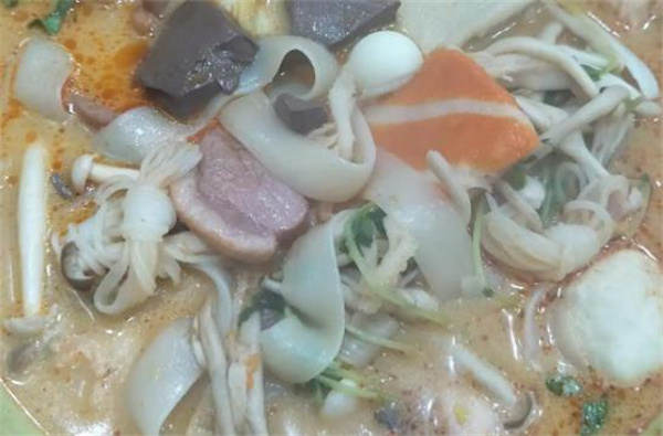 陳國福麻辣燙