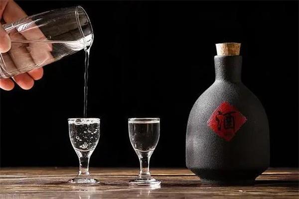 榮和酒業(yè)加盟